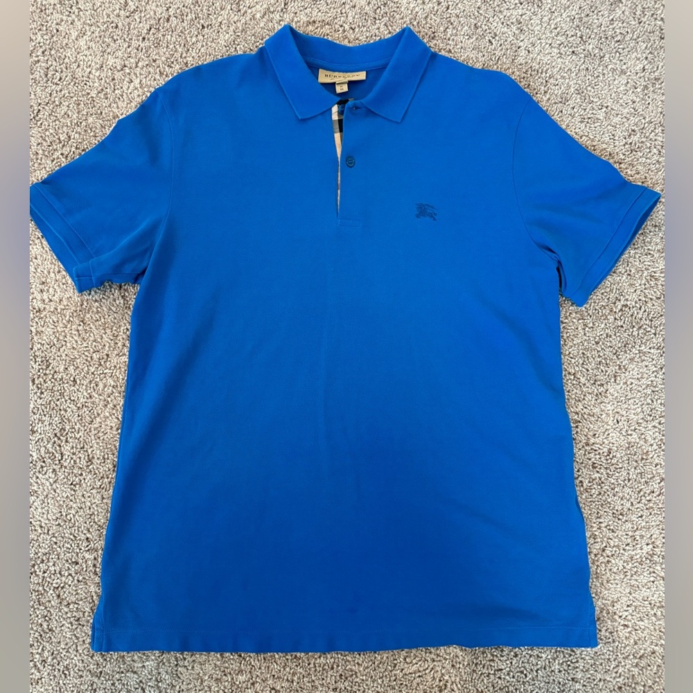 Men’s Burberry polo shirt, size x-large, EUC